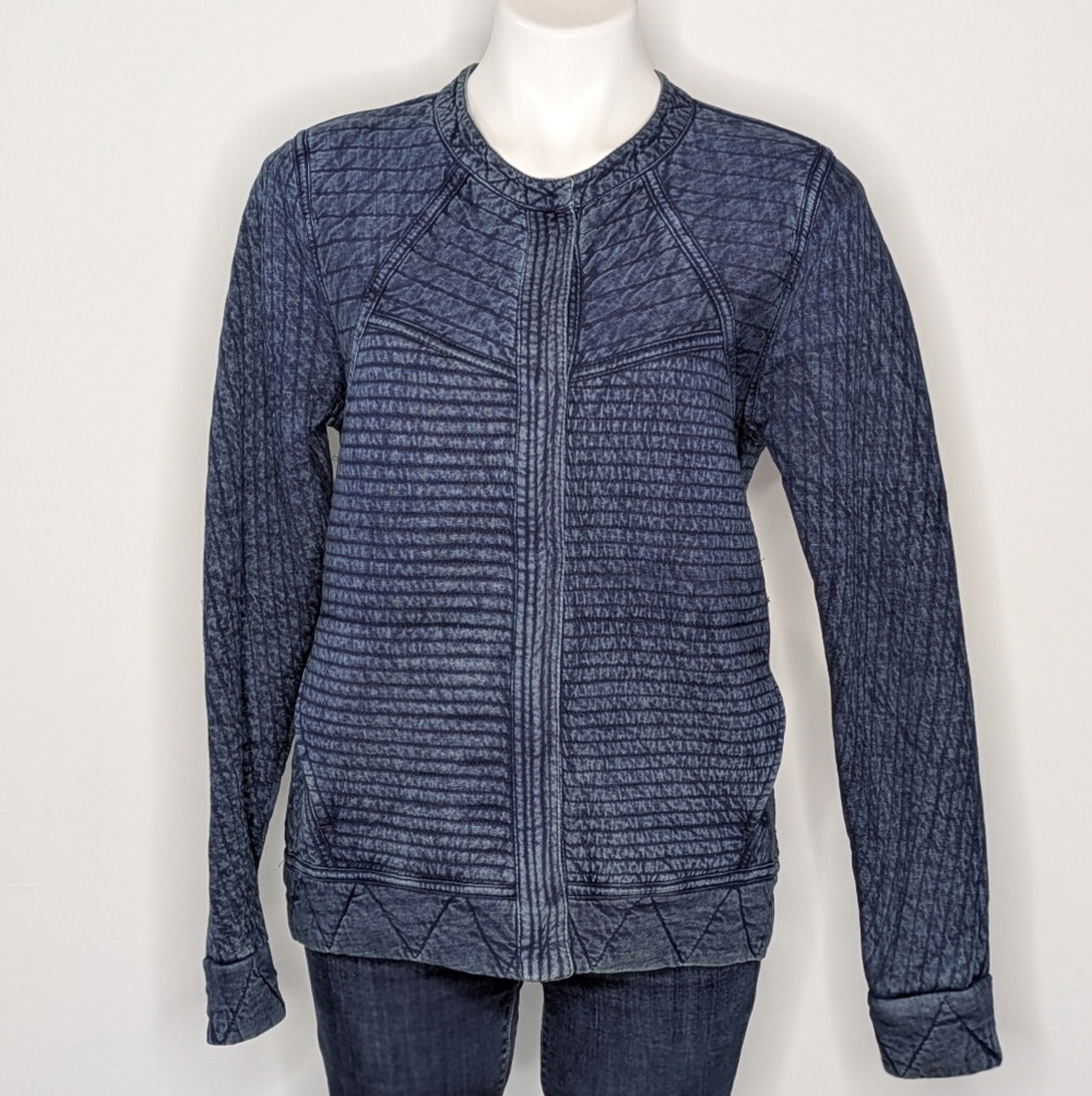 Lucky Lotus Blue Faux Denim Quilted Snap Closure Jacket M